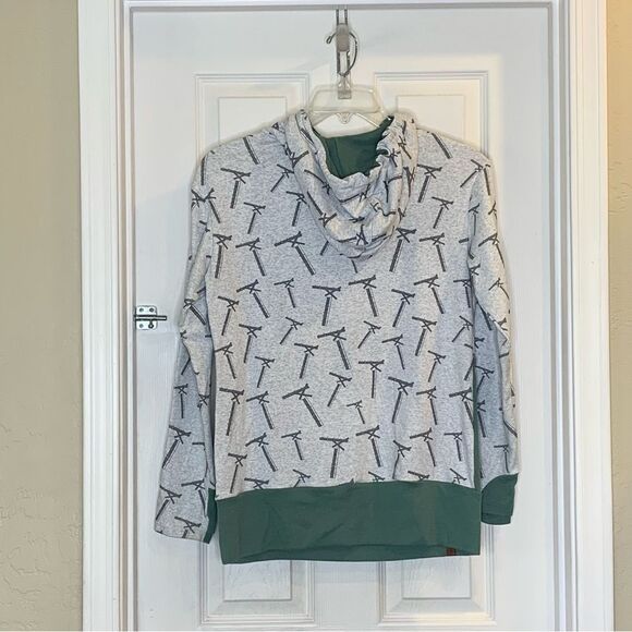 Ampersand Avenue Experimental Aircraft Association Hoodie Size Medium - Picture 9 of 9